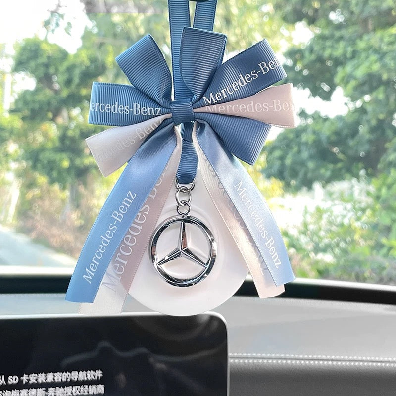 Luxury Benz-Inspired Car Hanging Ornament with Aroma Stone – Elegant Rearview Mirror Pendant & Personal Fragrance Diffuser